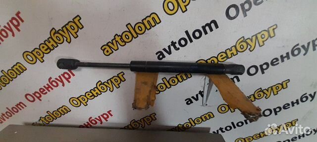 Упор багажника задний Ford Focus 2 CB4 hxdb 2006