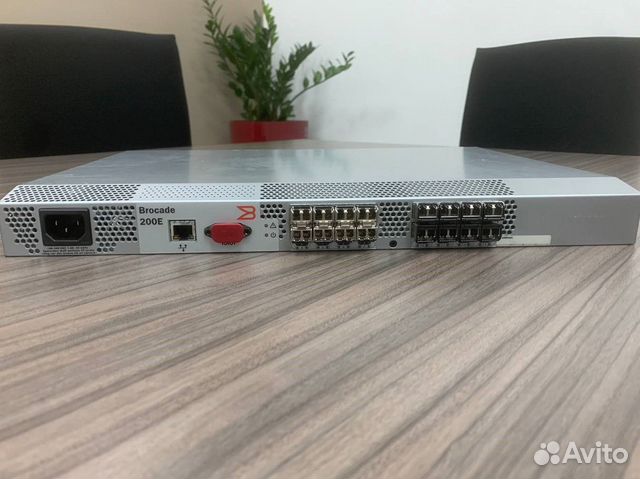 Оптический коммутатор Brocade Silkworm 200e купить в Красногорске ...