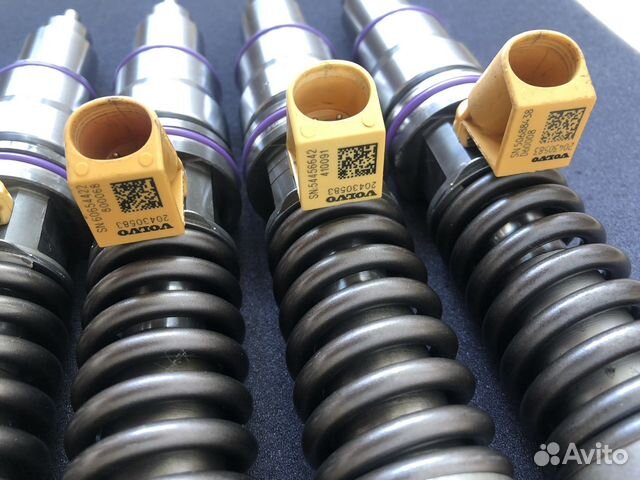 Форсунки Volvo D12C 20430583