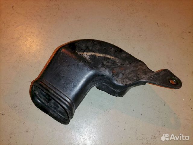 Воздухозаборник 46012-SA010 Subaru Forester SG5