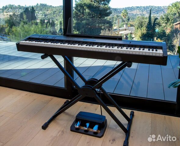 Цифровое пианино Roland (Комплект)