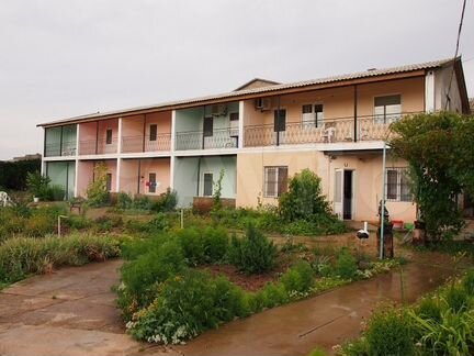 Комната 35 м² в 1-к., 1/2 эт.