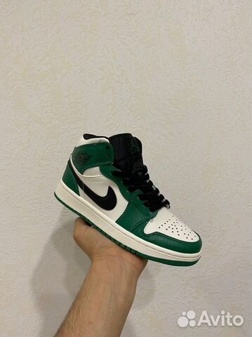 Nike Air Jordan 1 Mid Pine Green