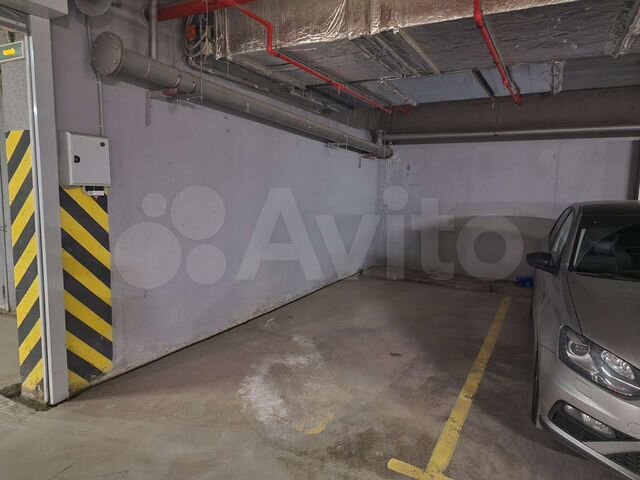 Машиноместо, 11 м²