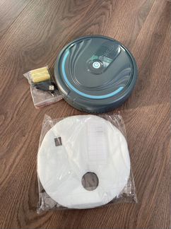 Робот пылесос (робот полотер)