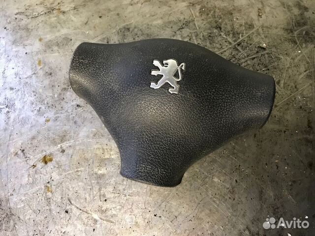 Подушка безопасности Airbag в руль Peugeot 206