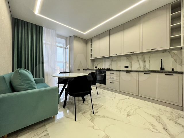 2-к. квартира, 65 м², 11/19 эт.