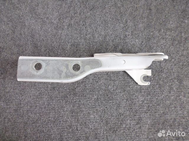 Ауди Q5 петля капота правая с 2009-2016