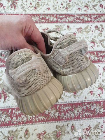 Кроссовки Adidas Yeezy boost