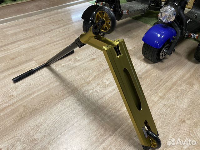 Трюковой самокат