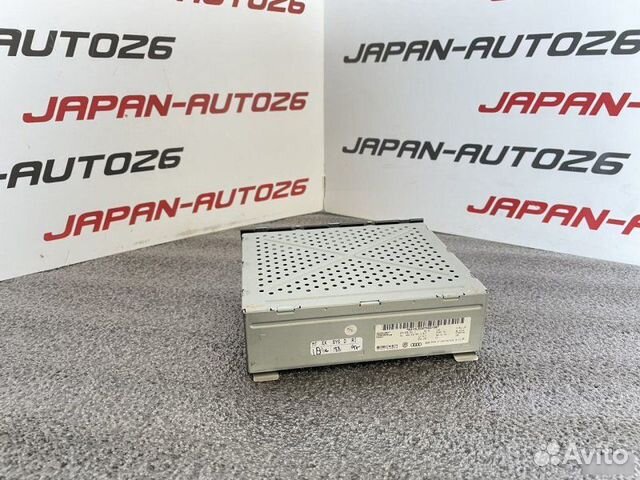 Блок управления магнитолой Audi A6 С6 2.4