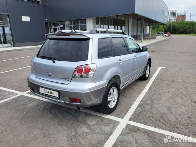 Mitsubishi Outlander 2.4 AT, 2004, 272 000 км