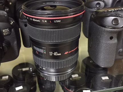 Объектив Canon EF 17-40mm f/4L USM