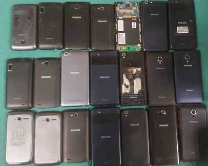 Разбор телефонов Philips на запчасти