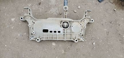 Подрамник передний VW Passat B6, B7, CC