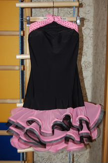 Платье для бальных танцев