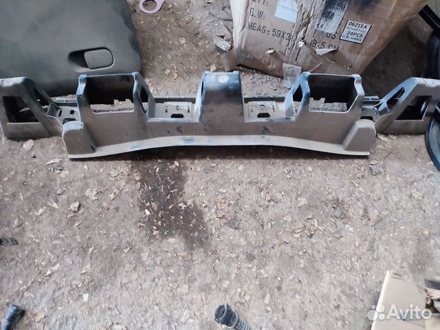 Citroen c3 picasso усилитель заднего бампера