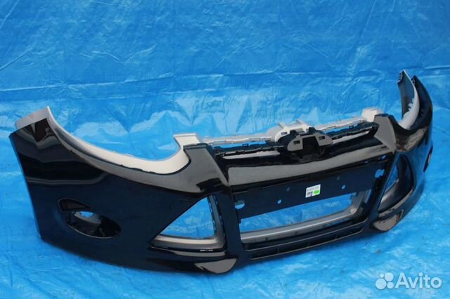 Бампер на Ford Focus 3 Крашеный