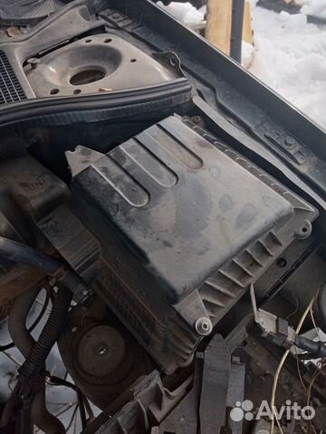 Корпус воздушного фильтра Renault Laguna 2