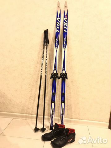 Беговые лыжи+ ботинки 36 размер