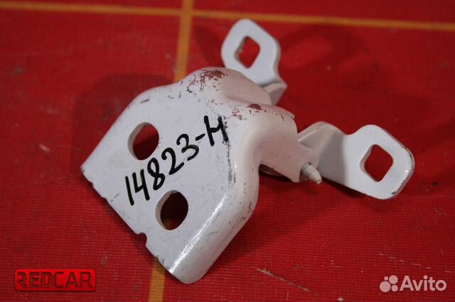 Петля двери передней лев верх Renault Duster (12-1