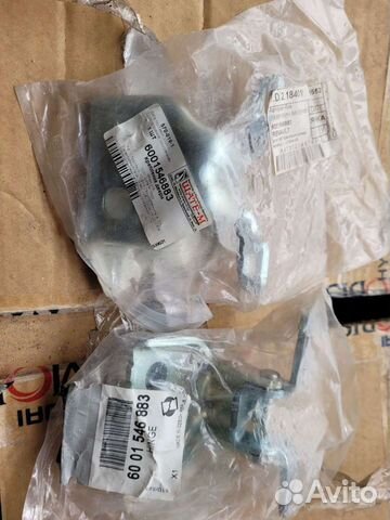 Петля двери перед правая renault logan