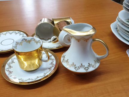Кофейный фарфоровый сервиз на 4 персоны