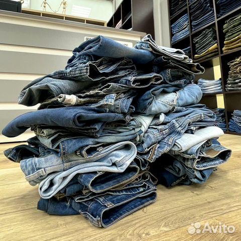 Джинсовая ткань, джинсы оптом, много джинс