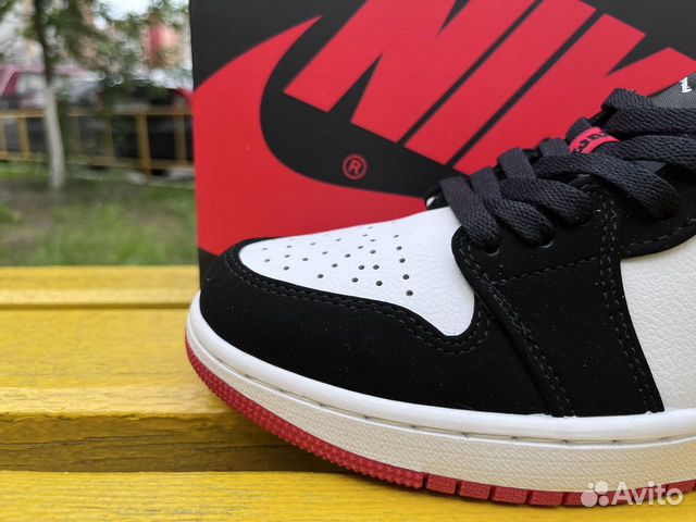 Кроссовки Nike Air Jordan 1 low+кэшбэк