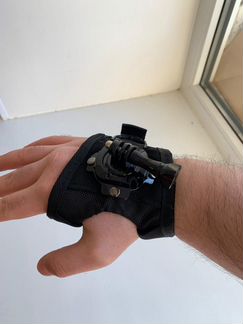 Держатель перчатка для экнш камеры на руку
