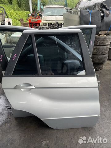 Дверь зад право c BMW X5 E53 M54B30