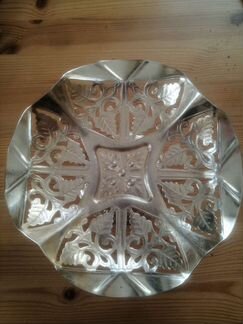 Советская алюминиевая фруктовница