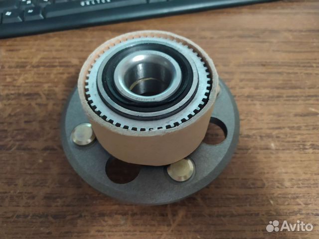 Ступица honda в сборе с подшипником новая