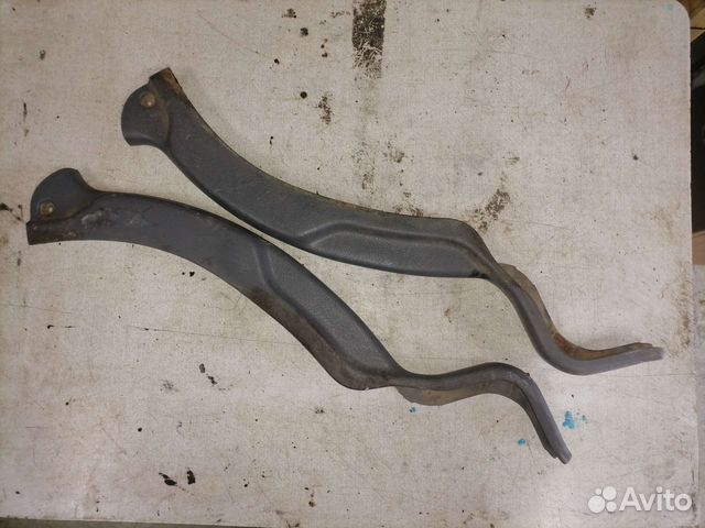 Задние накладки порогов Nissan Terrano 2