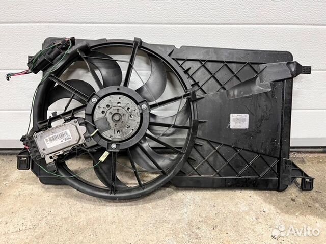 Диффузор радиатора Mazda 3 BK