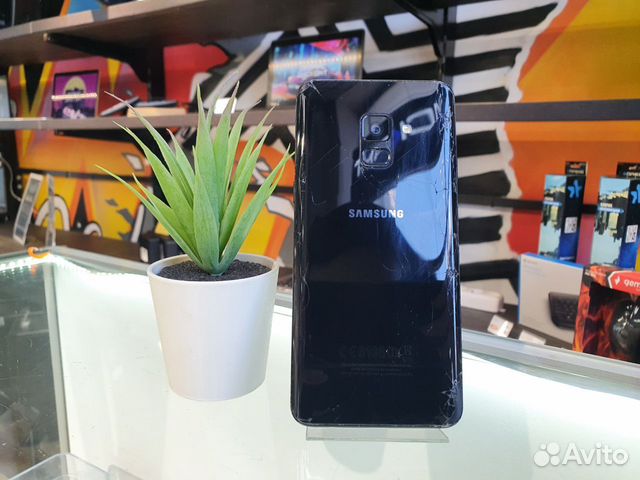 Смартфон Samsung galaxy A8 (2018) 4/32GB SN142317