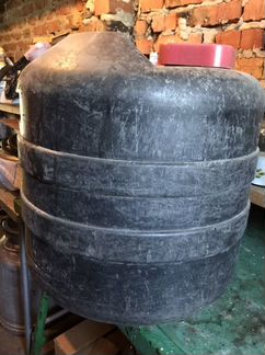 Емкость пластиковая бу