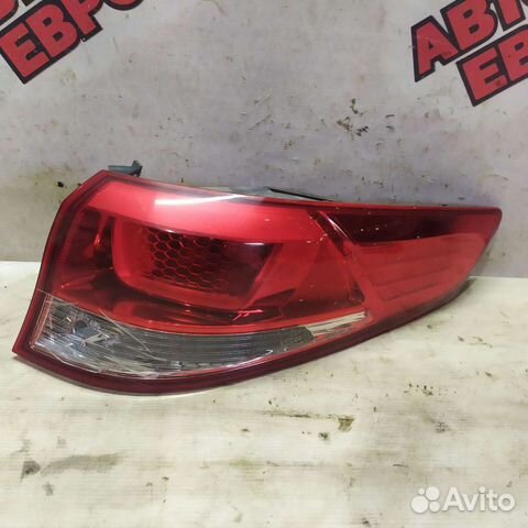 Фонарь задний правый Киа Рио 3