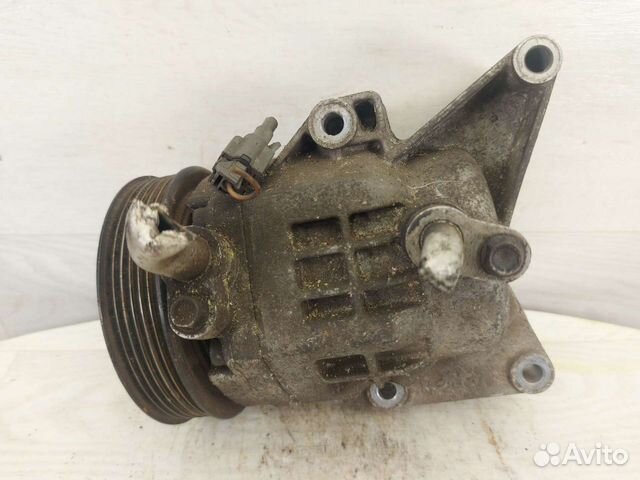 Компрессор кондиционера Mazda MX-5. NE51-61450B