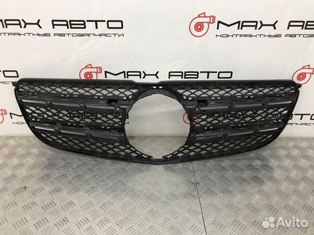 Б/У решетка радиатора передний Mercedes Gls-Class