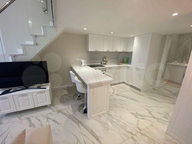 1-к. квартира, 40 м², 1/22 эт.