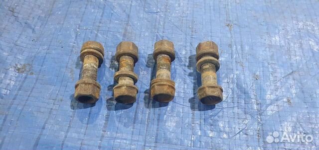 Болты задние на редуктор и кардан 8.0 jzx90