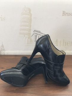 Ботильоны кожаные новые 36 размер Thomas Munz