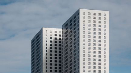 2-к квартира, 63.8 м², 16/33 эт.
