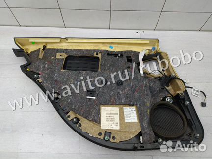 Обшивка двери задняя правая Mercedes E-Class W211