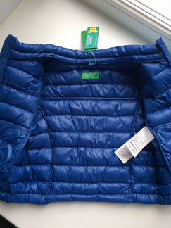 Новая куртка United colors of benetton
