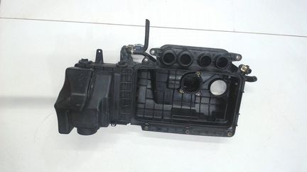 Корпус воздушного фильтра Nissan Micra K12E, 2003