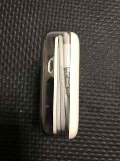 Наушники для iPhone