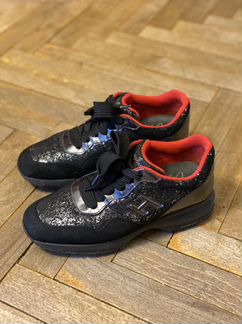 Кроссовки зимние