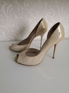 Туфли casadei лаковые бежевые